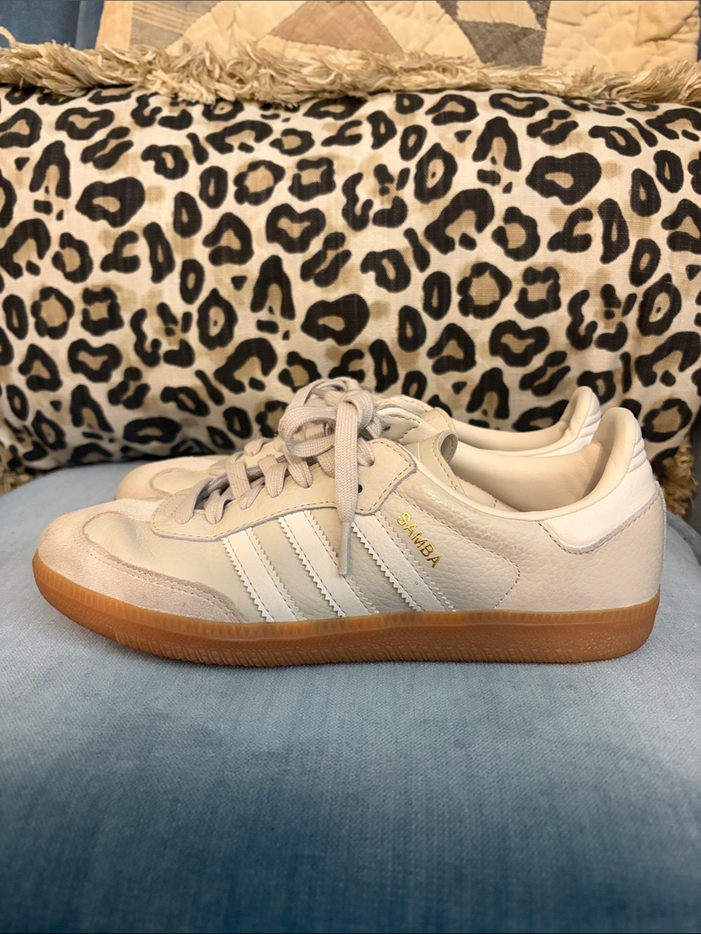 adidas Samba Sneakers in Off-White and Gum - Picture 4 of 8